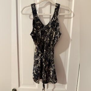 Forever 21 Black Brown & Cream Sleeveless Tunic Top